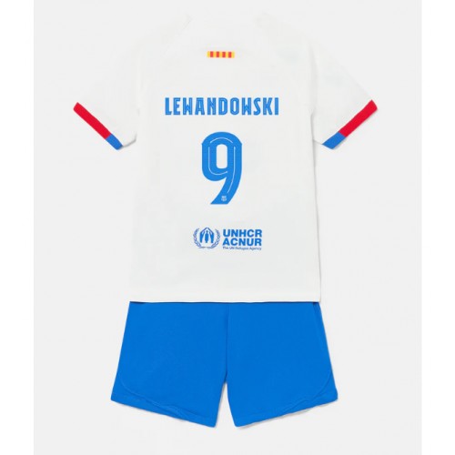 Barcelona Robert Lewandowski #9 Bortedraktsett Barn 2023-24 Kortermet (+ Korte bukser) Barcelona Robert Lewandowski #9 Bortedraktsett Barn 2023-24 Kortermet (+ Korte bukser)